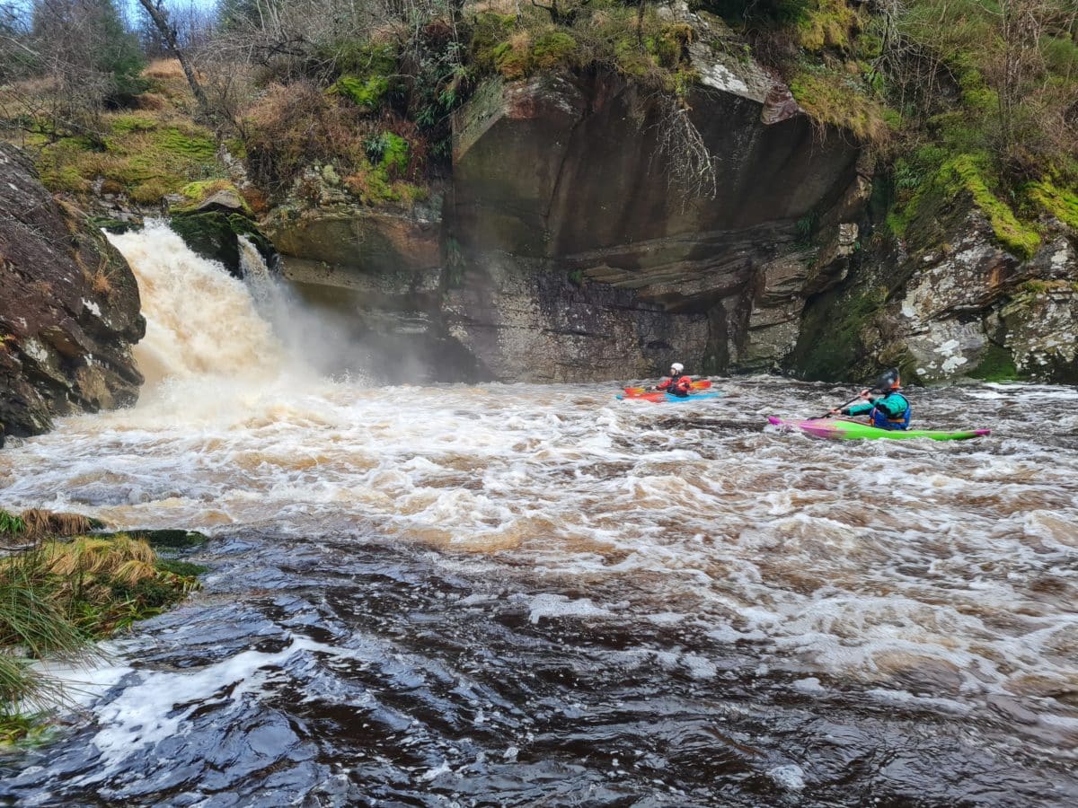 Whitewater Rivers Edge 5 of my favourite white water rivers to paddle in Wales! - Del Likes ...